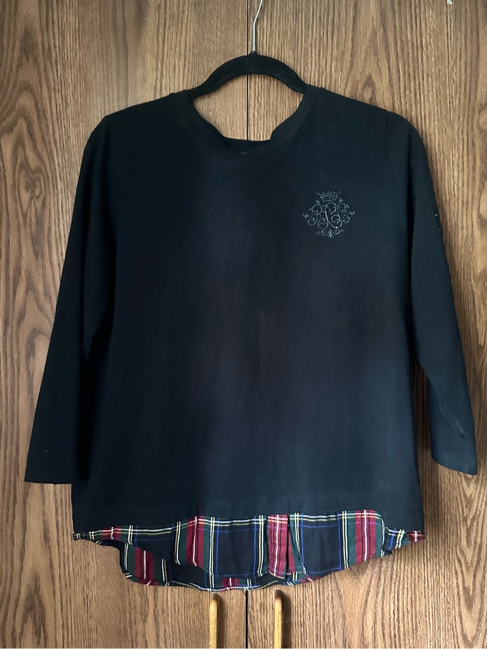 Lauren Ralph Lauren Women's Tartan Plaid-Trim Embelished Logo Long Sleeve Top~L